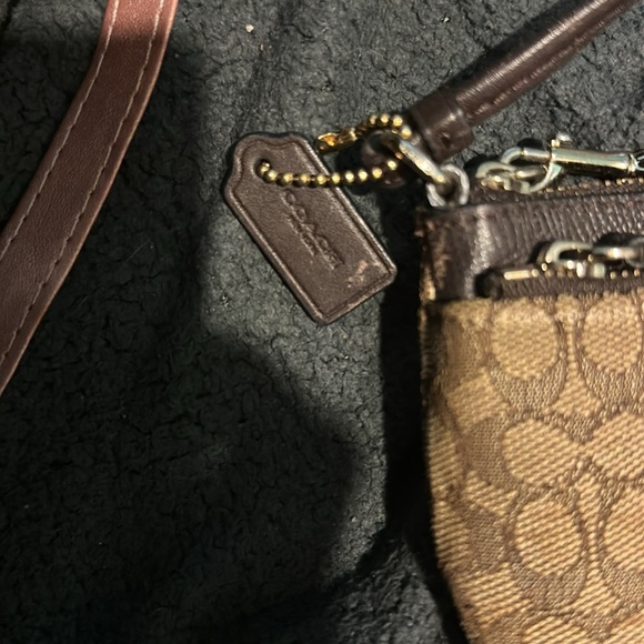 Coach wallet wristlet - Picture 4 of 13